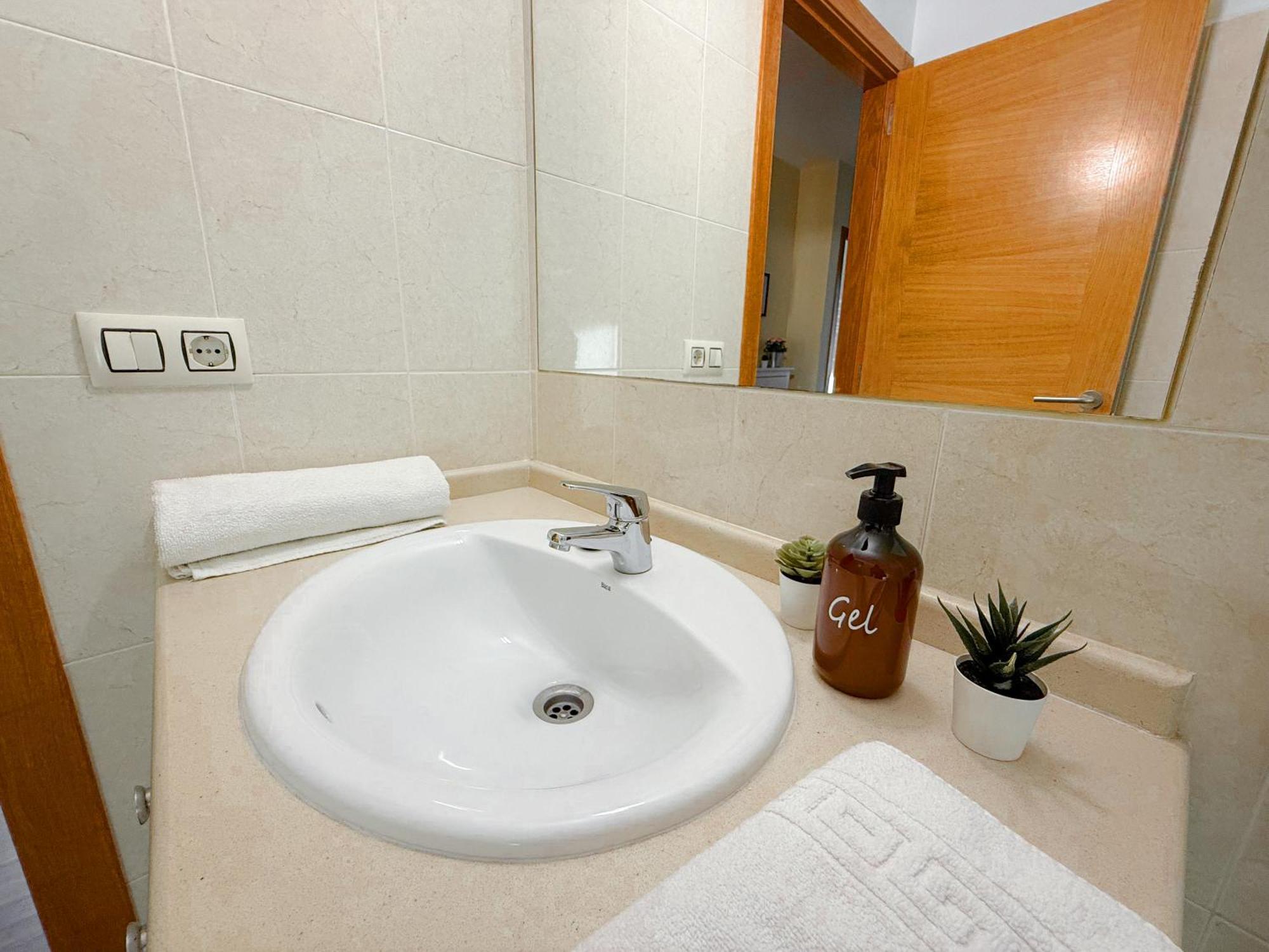Apartamento Piso Lecer 2 Porta Exterior foto